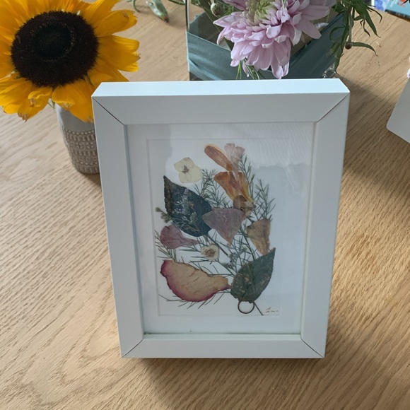 Handmade Dried Flowers Collage 5”x7” - Picture 5 of 8